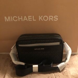 Authentic Mk crossbody bag.